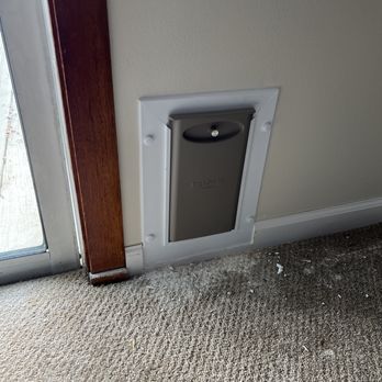 Jandyman Zervices - Pet door - Handyman Near Me Jandyman Zervices - Pet door - Handyman Near Me