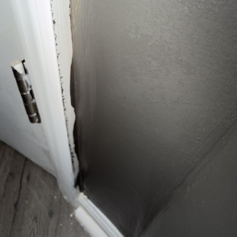 J Home Construction Services - Paint on right side door trim. - General Contractors Near Me - Arlington Heights, Illinois J Home Construction Services - Paint on right side door trim. - General Contractors Near Me - Arlington Heights, Illinois