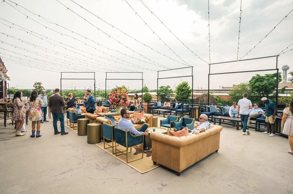 Gilley's Dallas by null