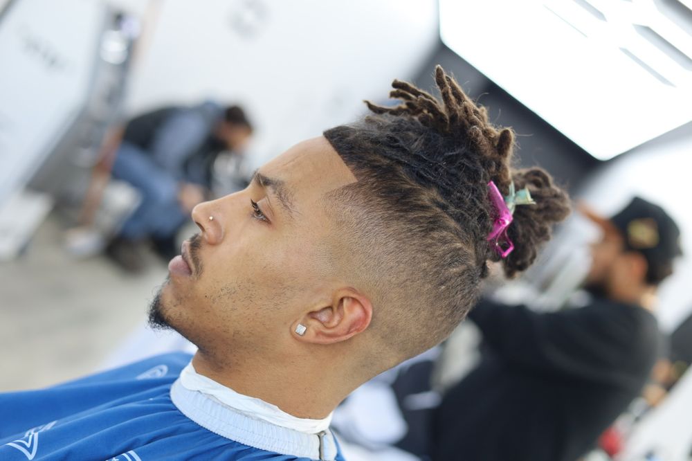 ELEVATE BARBER SHOP Updated September 2024 334 Photos & 178 Reviews 131 W 25th Ave, San