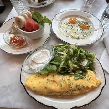 un caffe altamura - French Omelette with 2 extra eggs - Cafes Near Me - Manhattan Beach, California