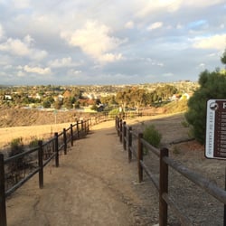 Hidden Canyon Community Park - Short trail