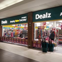 Dealz - Dealz in Nutgrove storefront