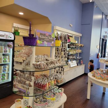 Kilwins Ice Cream - Chocolate - Fudge - Candy Stores Near Me - Georgetown, Texas