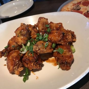 Yard House - Firecracker wings - Bars Near Me - Long Beach, California