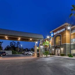 Exterior outside entrance of Best Western North Phoenix Hotel - Nighttime Exterior - Phoenix, Arizona Exterior outside entrance of Best Western North Phoenix Hotel - Nighttime Exterior - Phoenix, Arizona