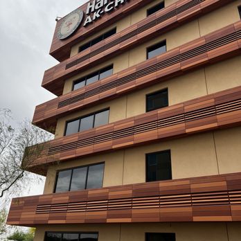 Harrah's Ak-Chin Hotel And Casino - Beautiful outside of the building - Hotels Near Me - Maricopa, Arizona