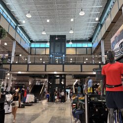 DICK'S House of Sport - Beautiful store
