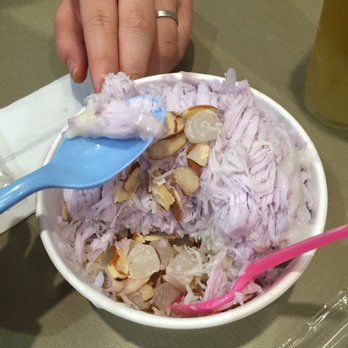 Teaspoon Milpitas - Taro snow ice with mochi coconut flakes condensed milk and almonds. Didn't love the coconut flakes but otherwise delicious! - Coffee & Tea Near Me - Milpitas, California