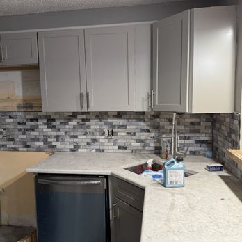 Reliable Handyman Operations - Backsplash and breakfast bar installed by us. - Handyman Near Me - Summerville, South Carolina Reliable Handyman Operations - Backsplash and breakfast bar installed by us. - Handyman Near Me - Summerville, South Carolina