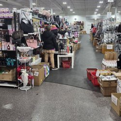 Super Beauty - Super Beauty (Supply) is huge. It's like miles of beauty supplies plus everything else. Wowzah.