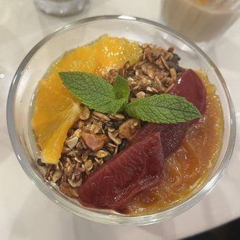 Augusto Lisboa - Yogurt - Cafes Near Me - Lisbon, 11