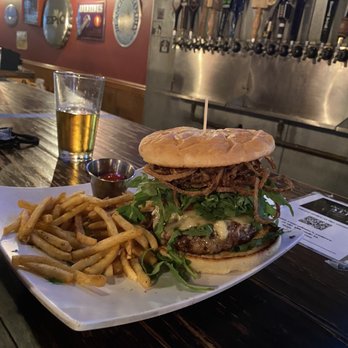 Encinitas Ale House - Pubs Near Me - Encinitas, California Encinitas Ale House - Pubs Near Me - Encinitas, California