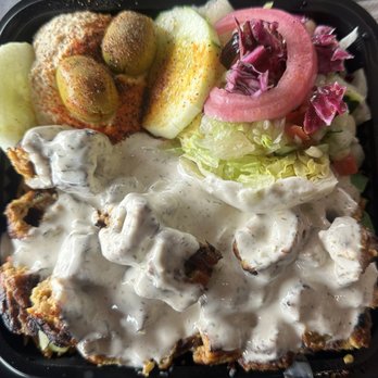 Halal Munchies - Kofta over spicy rice with white sauce & hummus - Salad Near Me - Saginaw, Michigan