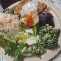 Oakridge Restaurant - Food from buffet