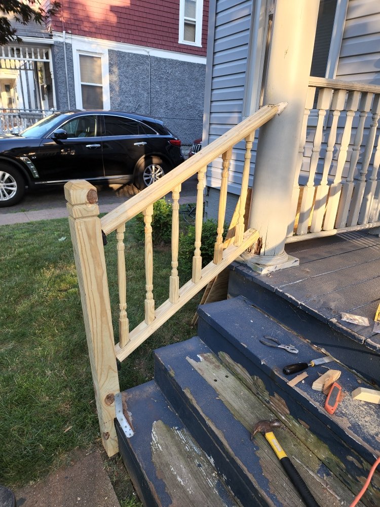 Slide of Hessi's Handy Services