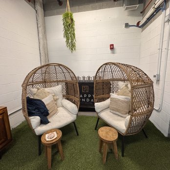 Happy Monday Coffee - River North - Separate back room area - Coffee & Tea Near Me - Chicago, Illinois