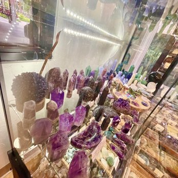 Crystal Dreams - Gem stones, crystals - Jewelry Near Me - Kahului, Hawaii Crystal Dreams - Gem stones, crystals - Jewelry Near Me - Kahului, Hawaii