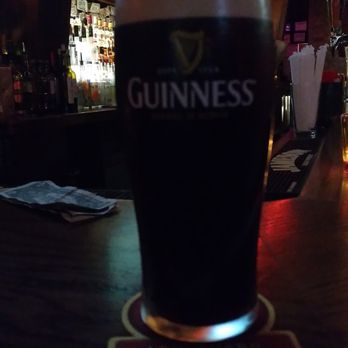Féile - Pint of perfectly poured Guinness draught. - Sports Bars Near Me - New York, New York Féile - Pint of perfectly poured Guinness draught. - Sports Bars Near Me - New York, New York