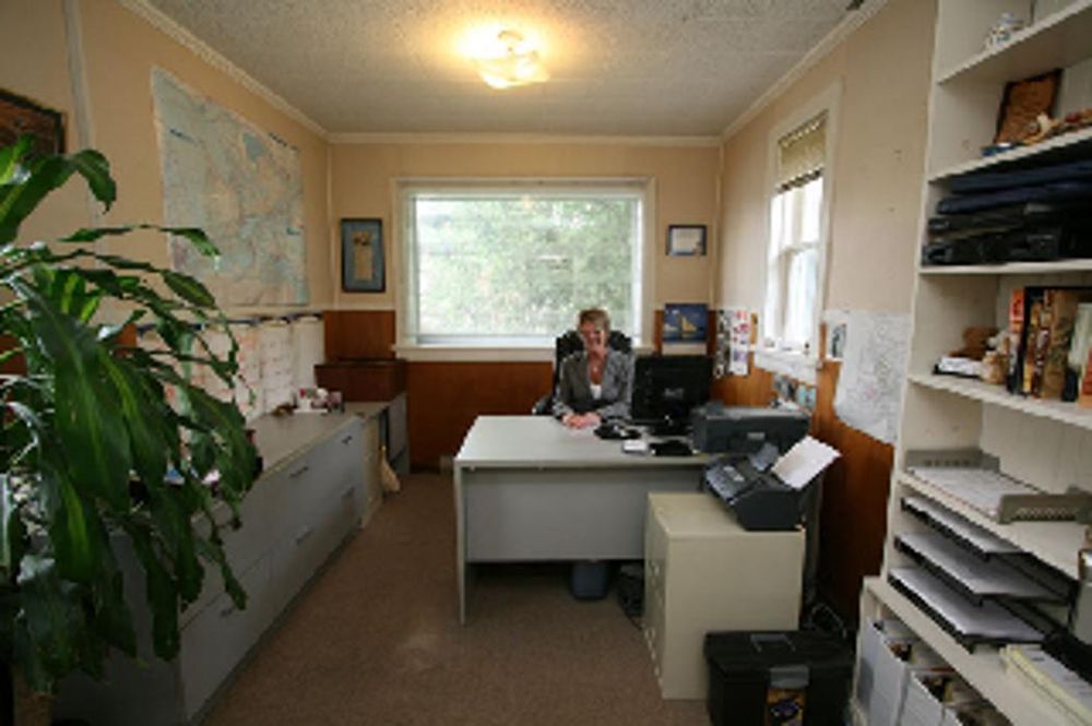 TWO SMALL MEN WITH BIG HEARTS MOVING Updated September 2024 23