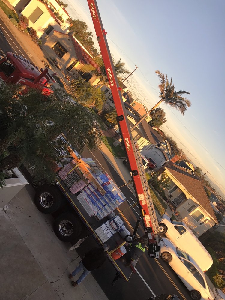 Slide of Maverick Roofing