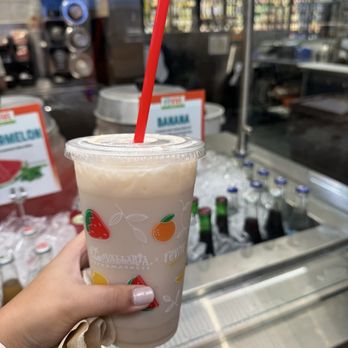 Vallarta Supermarkets - Banana 24oz  Agua Fresca - Grocery Near Me - Clovis, California