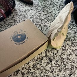 Two freebies given for us to try: everything bagel with cream cheese and pimento cheese doughnuts. Two freebies given for us to try: everything bagel with cream cheese and pimento cheese doughnuts.