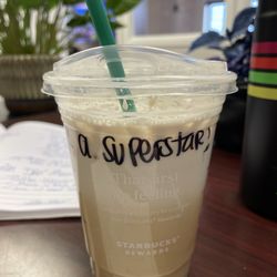 Starbucks - UR a Superstar!