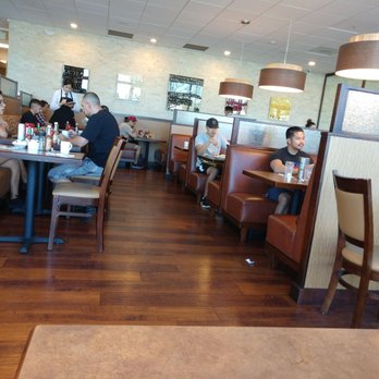 Bill's Cafe - Seating area - Breakfast & Brunch Near Me - San Jose, California