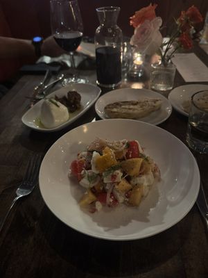 Bonne Vie Cafe and Bistro by null