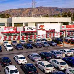 Toyota of Glendora