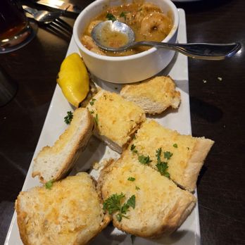 BJ's Restaurant & Brewhouse - Garlic butter shrimp - New American Near Me - El Paso, Texas BJ's Restaurant & Brewhouse - Garlic butter shrimp - New American Near Me - El Paso, Texas