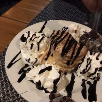 Casa d'Paco - Butterscotch cake - Spanish Near Me - Newark, New Jersey