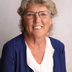 Farmers Insurance - Janie Hawn