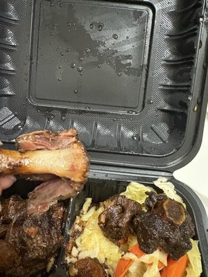 Lee's Caribbean Restaurant by null