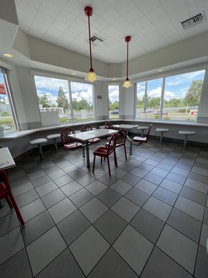 In-N-Out Burger by null