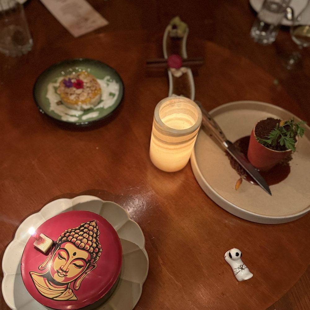 TAO Chicago Restaurant - Pan Asian Near Me - Chicago, Illinois