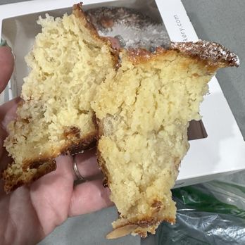 Le Vinois Bakery - Raw dough. - Bakeries Near Me - Fort Lauderdale, Florida