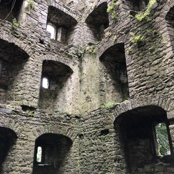 Oxwich Castle - Landmarks & Historical Buildings Near Me