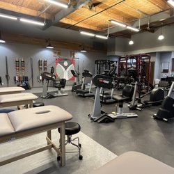 Amity Physical Therapy - Branford Gym