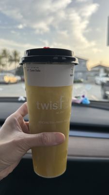 Twisteas by null