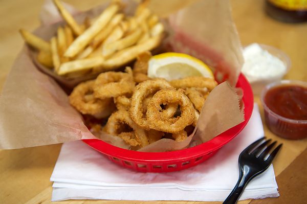 On The Alley Santa Barbara by null