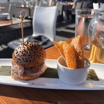 STK Steakhouse - New American Near Me - Canoga Park, California