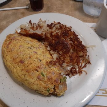 Berry Hill Cafe - Denver's Omelette - Breakfast & Brunch Near Me - Midlothian, Illinois