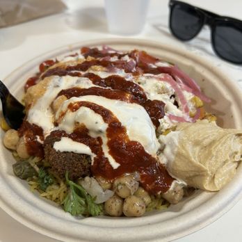 Roti - Build Your Own Bowl - Mediterranean Near Me - Vernon Hills, Illinois Roti - Build Your Own Bowl - Mediterranean Near Me - Vernon Hills, Illinois