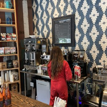 The Canal Market - Yum! Coffee - Beer, Wine & Spirits Near Me - Venice, California