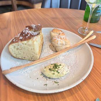 Luminosa - Bread Service - Italian Near Me - Asheville, North Carolina