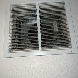 Hawthorn Suites By Wyndham Fogelsville - Dusty fan blowing into your room and kitchen! They don't do a thorough cleaning on this room that's for sure!