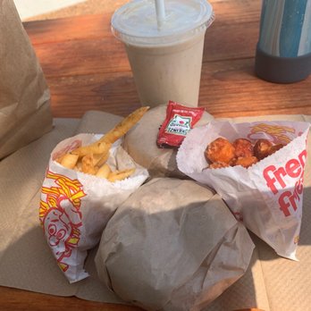 Dick Mondell's - Burgers Near Me - Gainesville, Florida