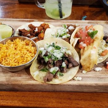 Amelias Mexican Kitchen - Street tacos - Mexican Near Me - Tucson, Arizona